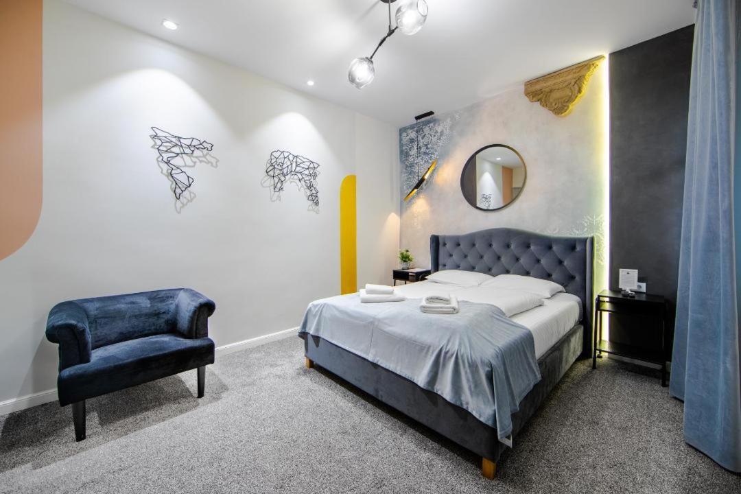 Rabbit Hole Bed & Breakfast Sibiu Exterior photo