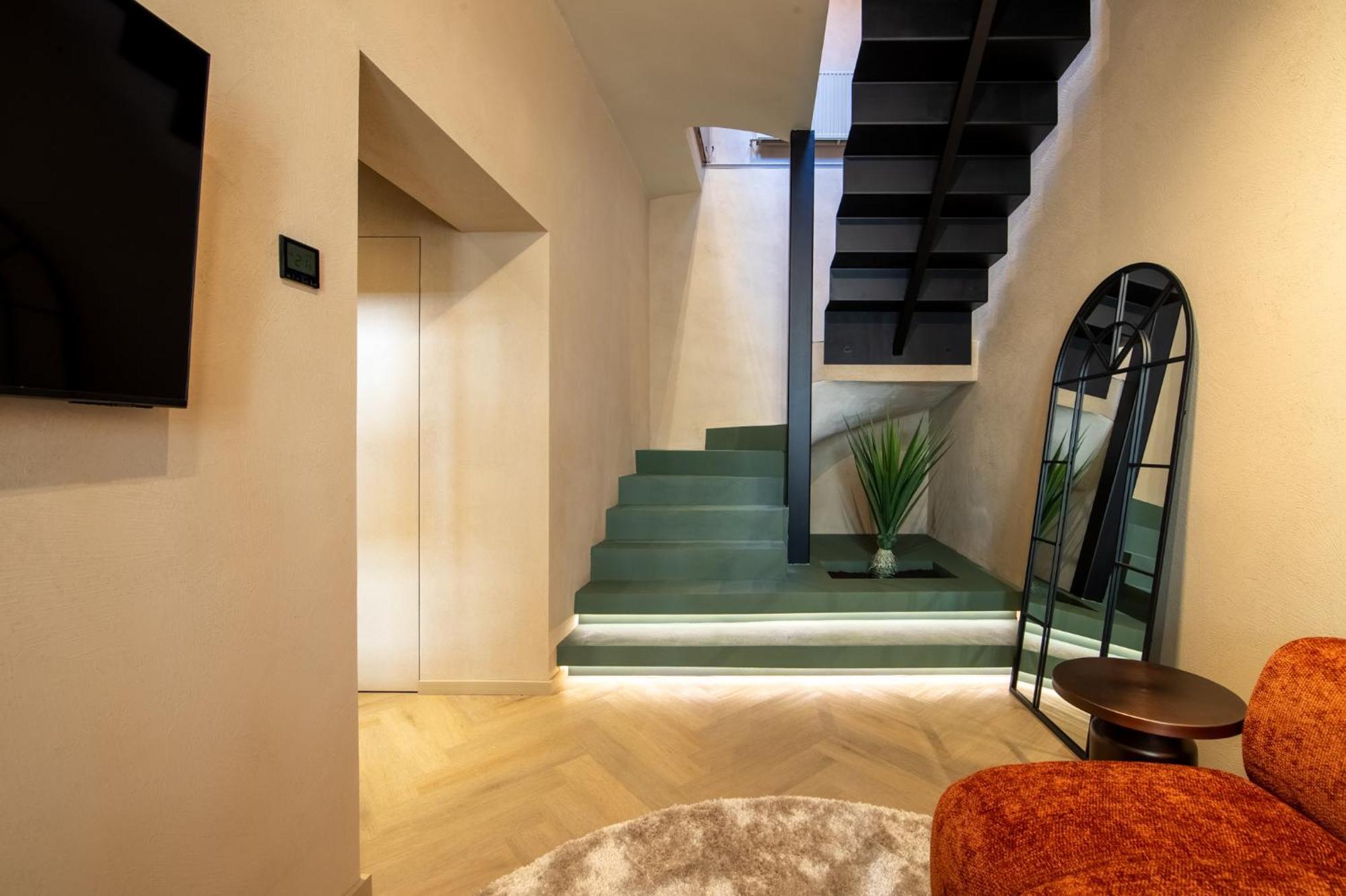 Rabbit Hole Bed & Breakfast Sibiu Exterior photo